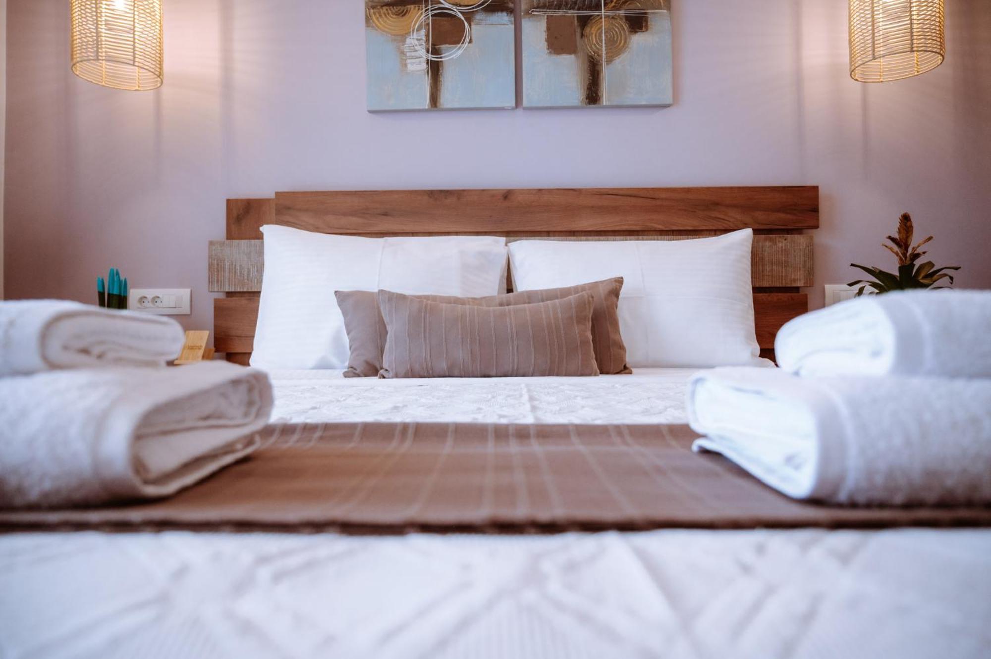 Louisa Luxury Apartments เปรเวซา ภายนอก รูปภาพ