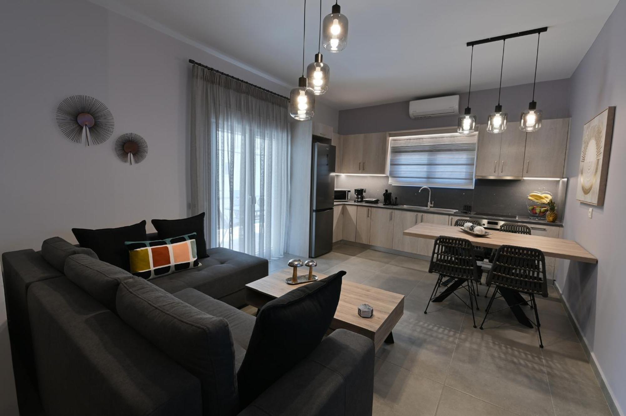 Louisa Luxury Apartments เปรเวซา ภายนอก รูปภาพ